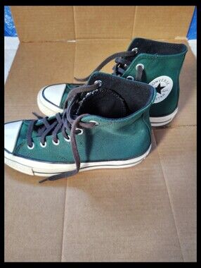 Unisex Converse Kids High-Top Sneakers in Green with Black Trim